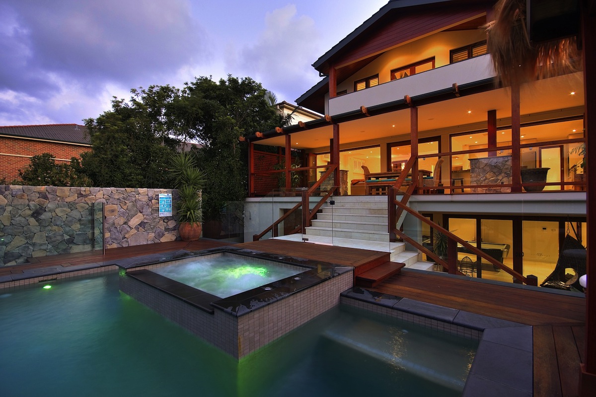 Luxury Vacation Homes